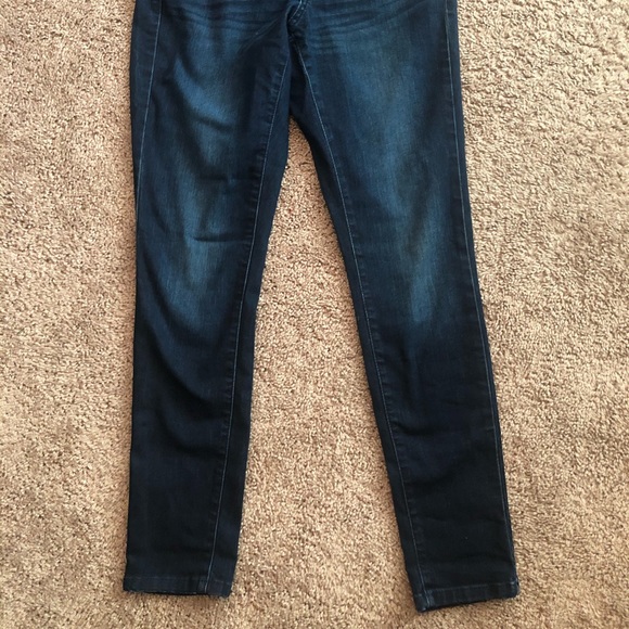 Universal Thread ✧ Mid Rise Skinny Jeans - Picture 3 of 7